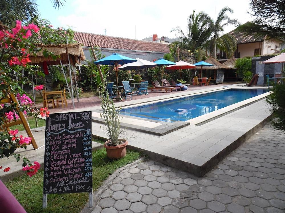 Melati Resort & Hotel Kuta  Exterior photo